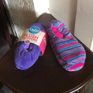 Plush slippers